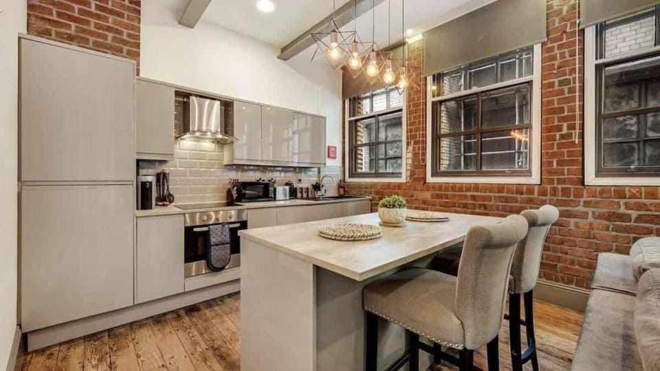 Kitchen or kitchenette, Living room, Dining area