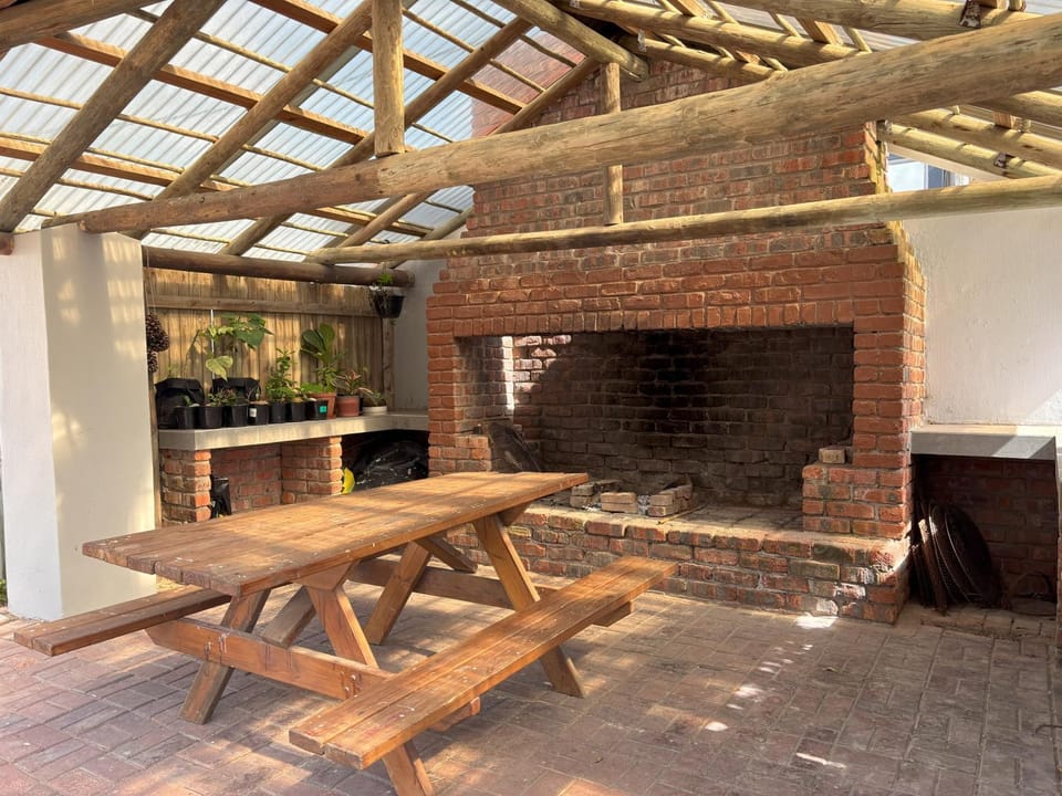 Seal Point Apartments Inn in Eastern Cape
