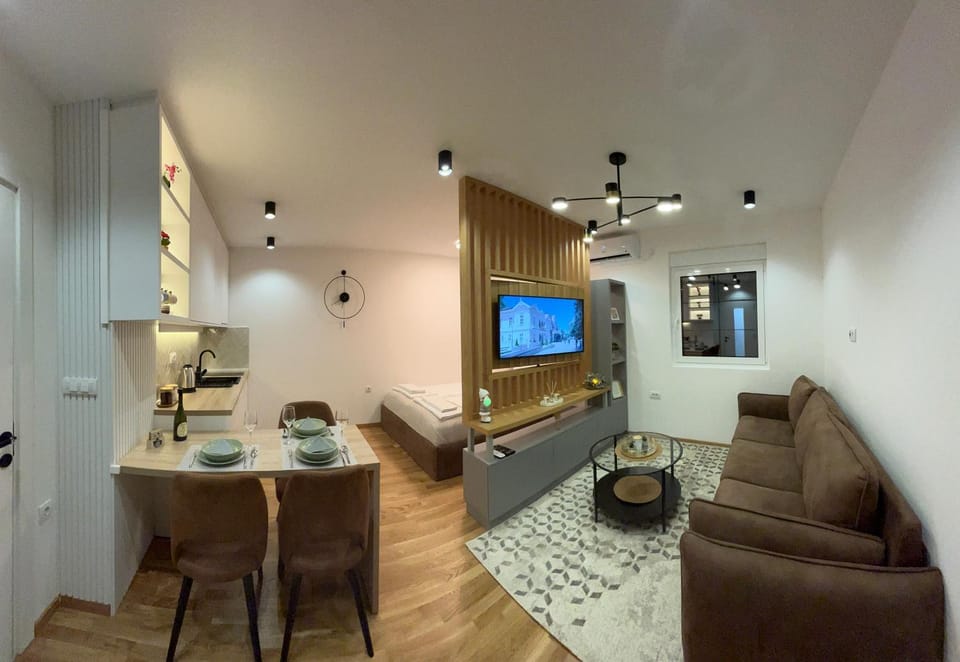 Living room, Seating area, Dining area