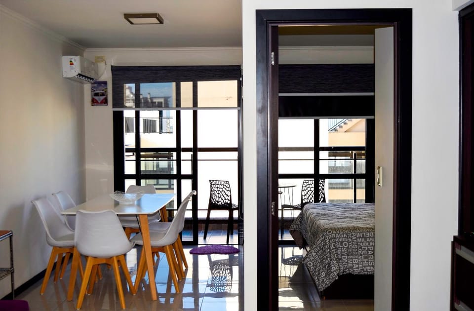 Living room, Seating area, Dining area, air conditioner