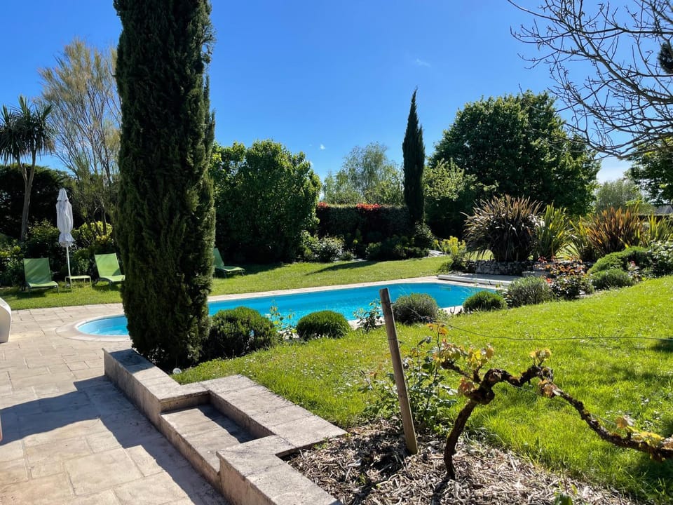 Property building, Swimming pool