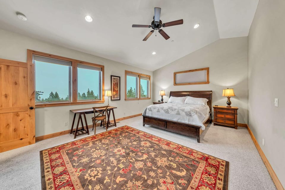 Spacious Tahoma Retreat with Hot Tub and Game Room House in Lake Tahoe