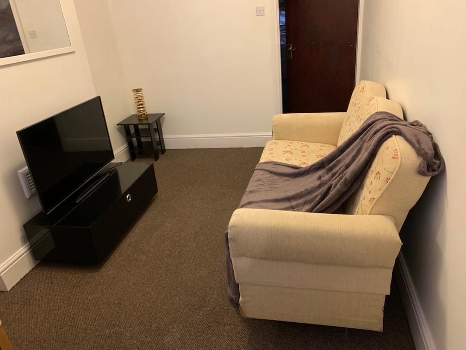 A greater graced flat near king power stadium ,tigers rugby stadium &LRI hospital Apartment in Leicester