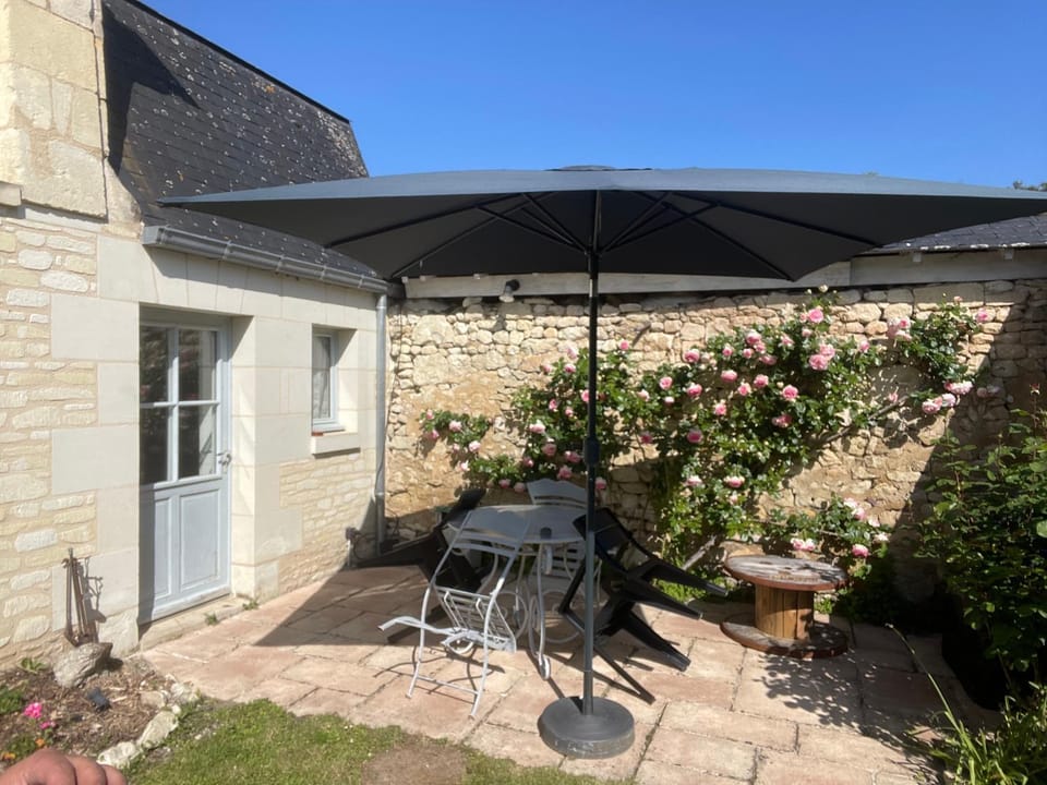 Le petit Pavillon House in Gennes-Val-de-Loire