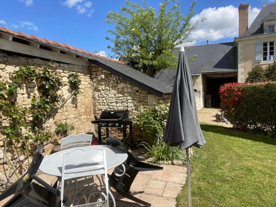 Le petit Pavillon House in Gennes-Val-de-Loire