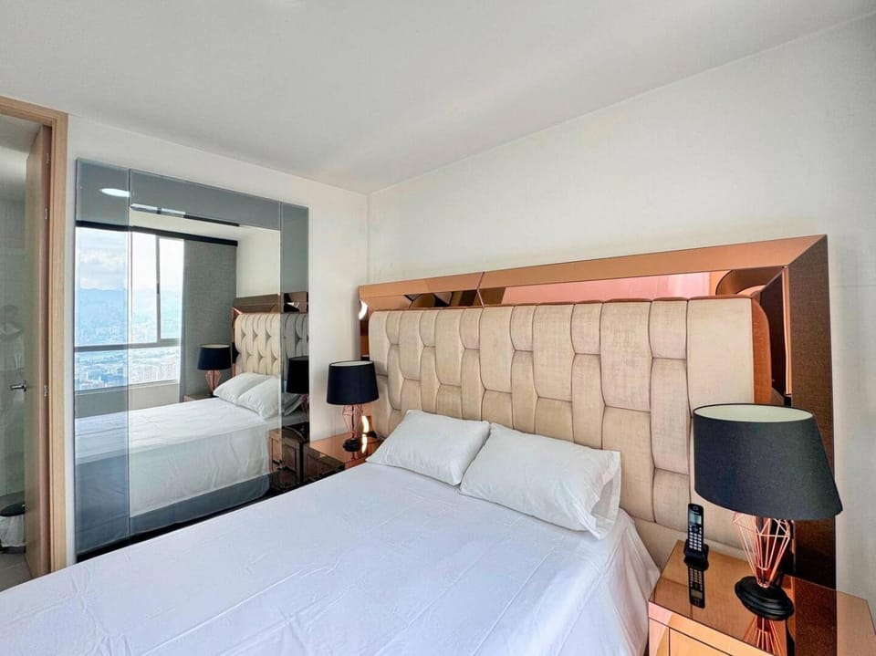 3BR Panoramic Near Country Club El Poblado Apartment in Medellin