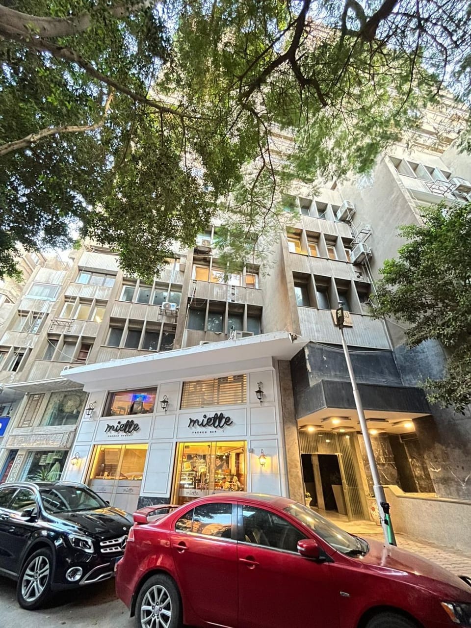 Property building, Location