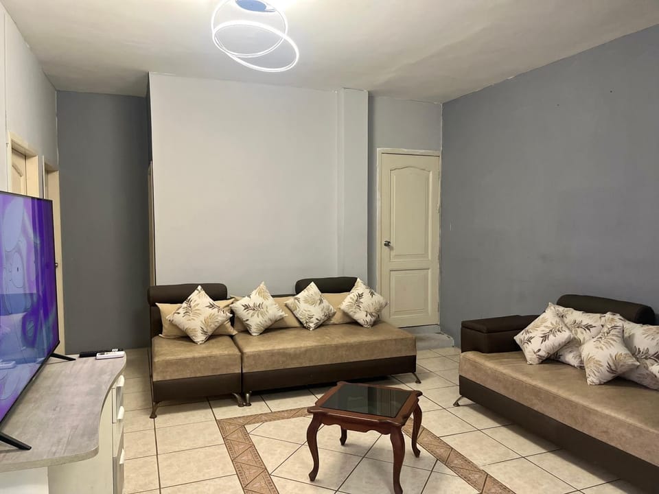 Enorme 3 habitaciones, 3 camas, centro de machala Apartment in Ecuador