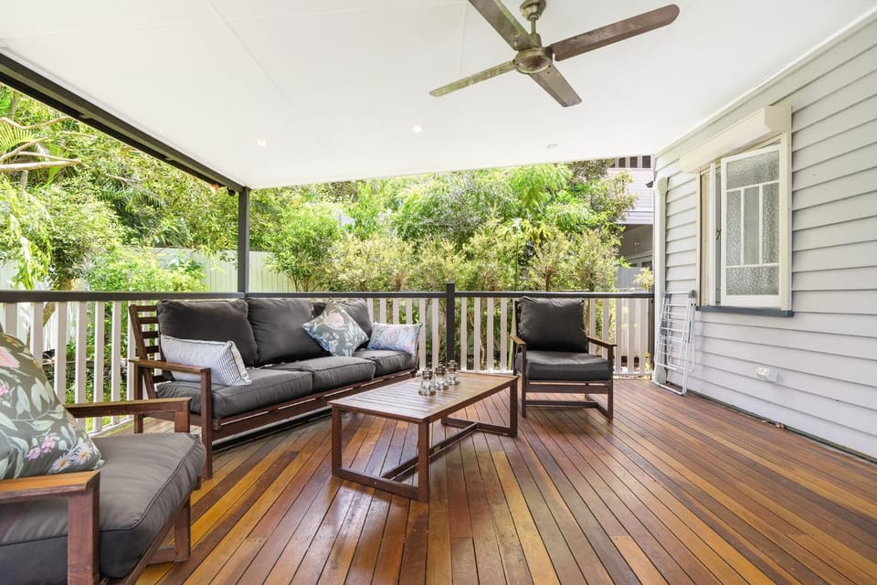 Family-Friendly Home in Vibrant West End House in Brisbane
