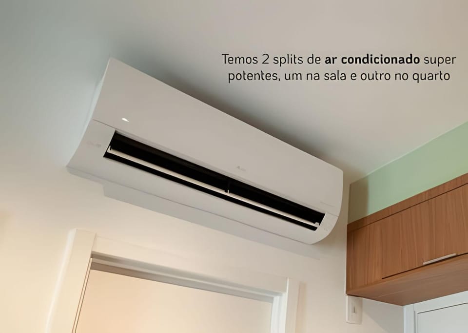 Living room, air conditioner