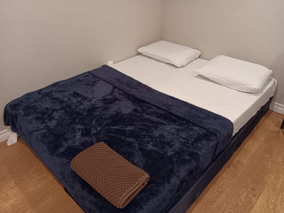 Airport Rental-24 Hour Checkin-Flexible Checkout Vacation rental in Kitchener