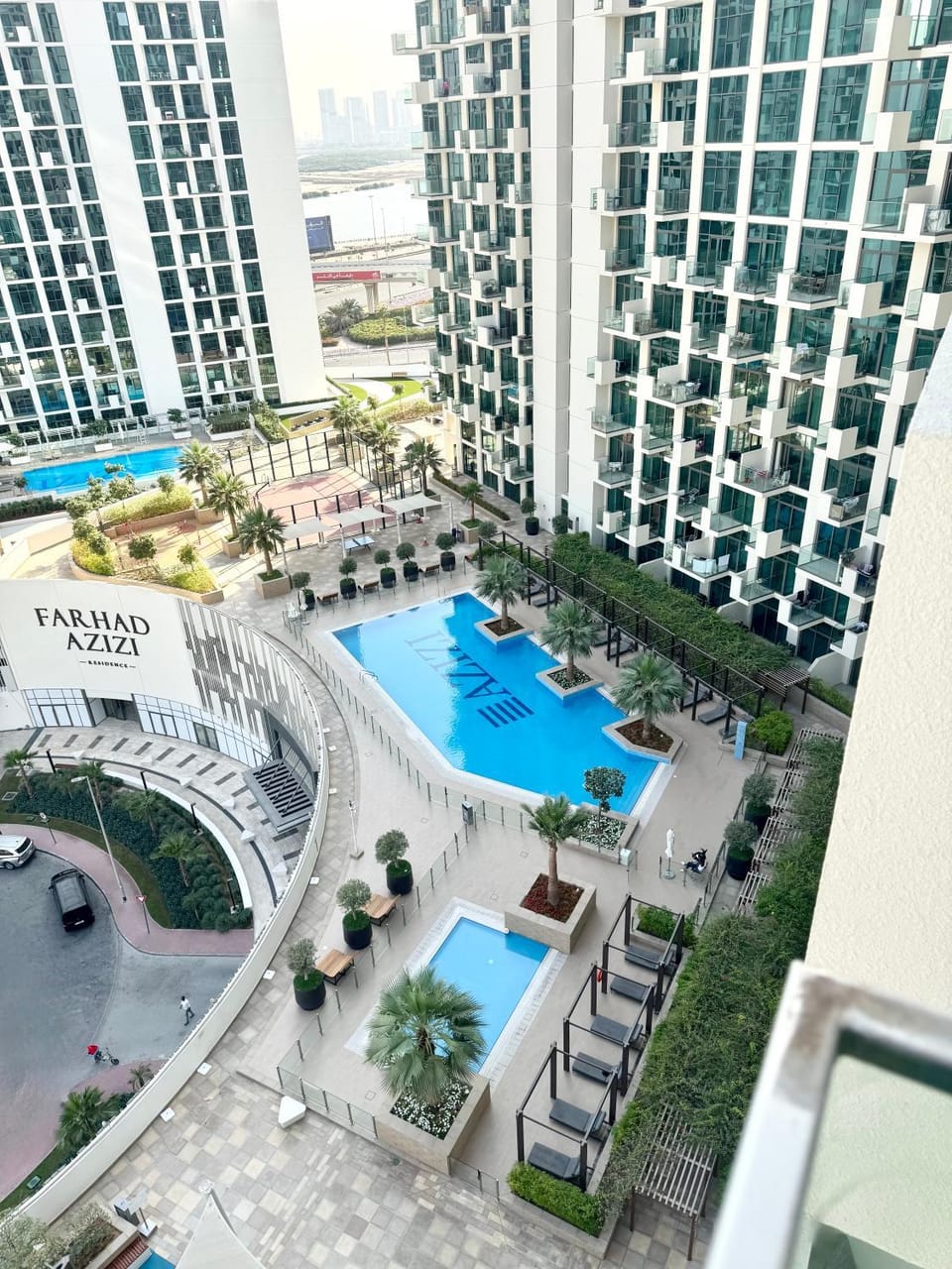 Swimming pool