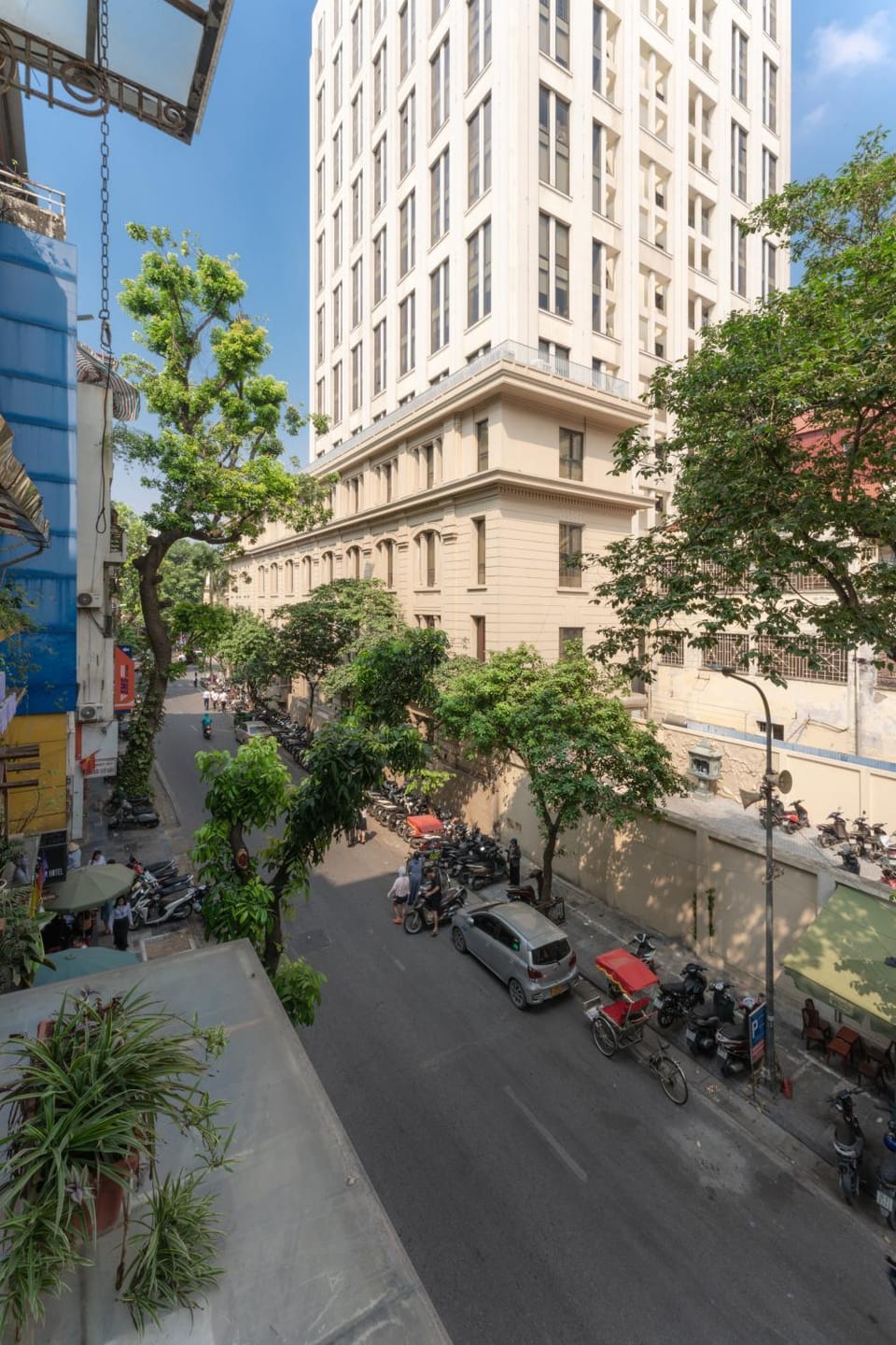 Neighbourhood, City view, Street view
