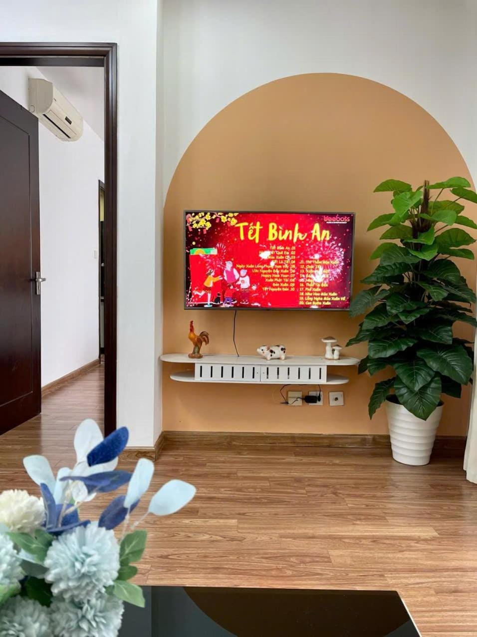 Vinhomes Time City Luxury Apartment in Ha Noi Apartment in Laos