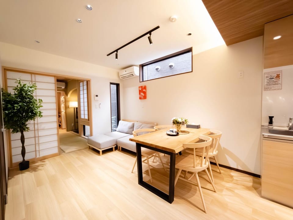 Living room, air conditioner