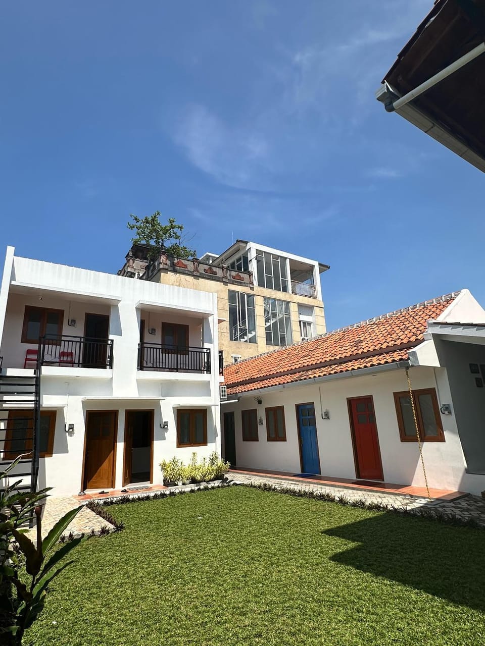 Property building, Garden view