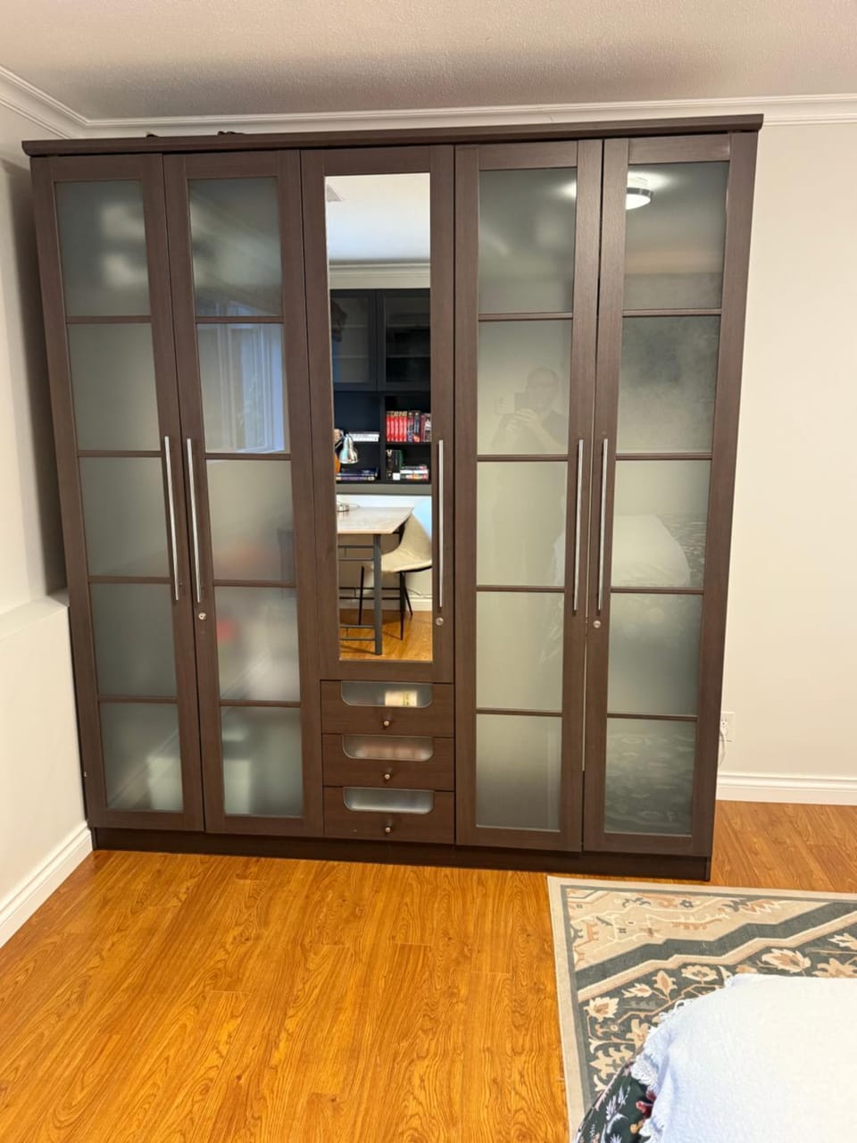 wardrobe