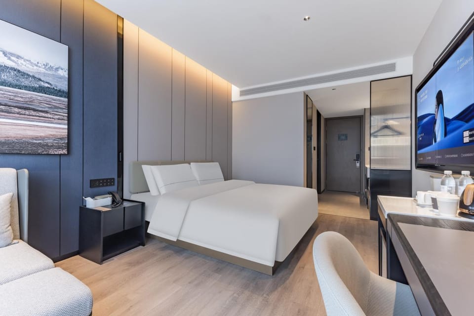 Atour Hotel Wuhan Yellow Crane Tower Shouyi Plaza Hotel in Wuhan