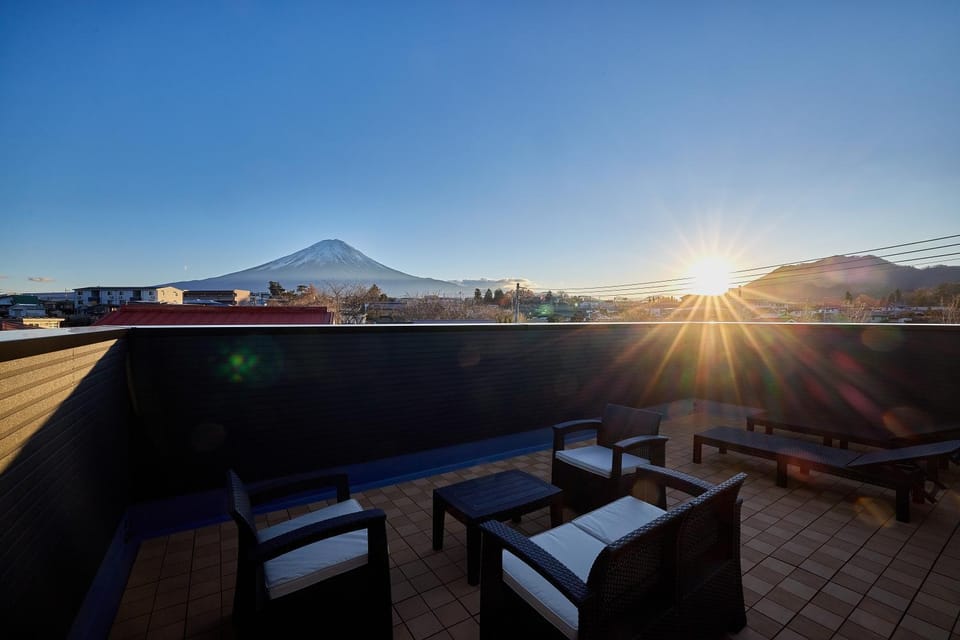 Natural landscape, View (from property/room), Balcony/Terrace, Mountain view, Sunset