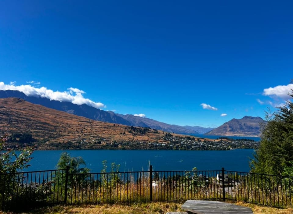 Day, Natural landscape, Lake view, Mountain view