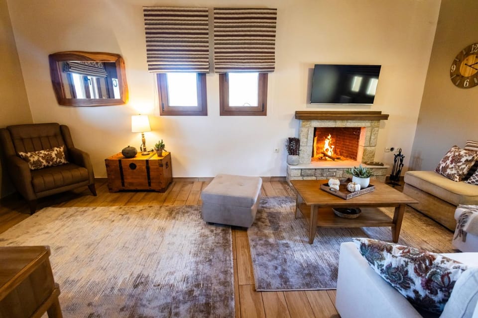 TV and multimedia, Living room, Seating area