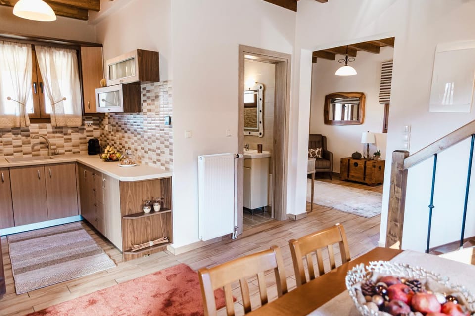 Kitchen or kitchenette, Living room, Seating area