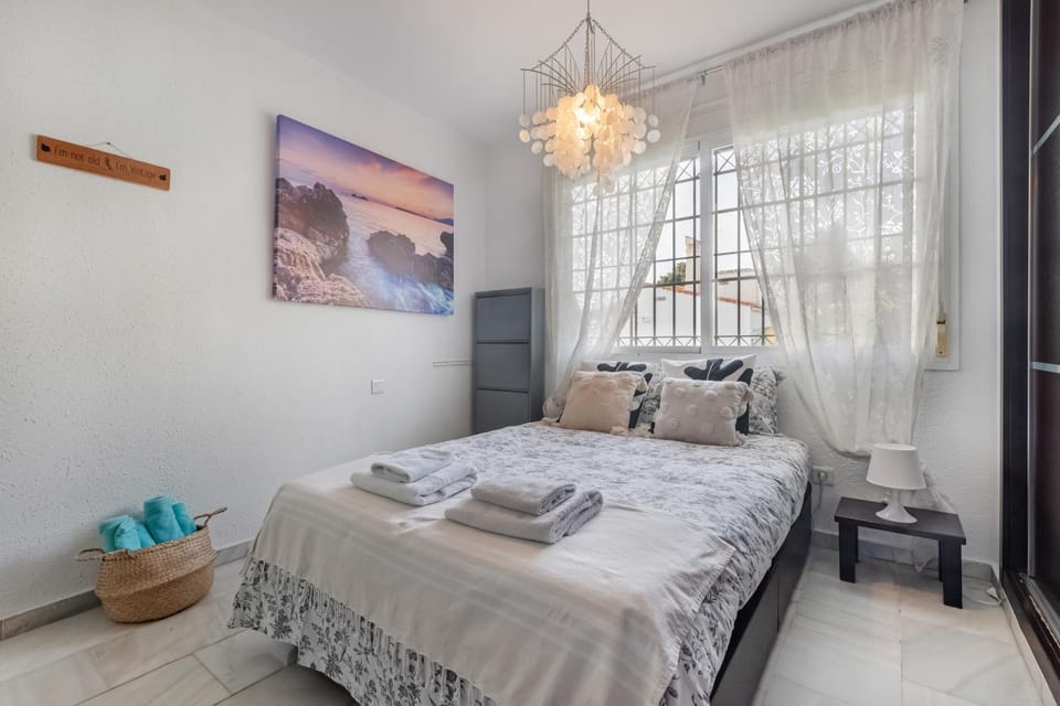 Living room, Bedroom