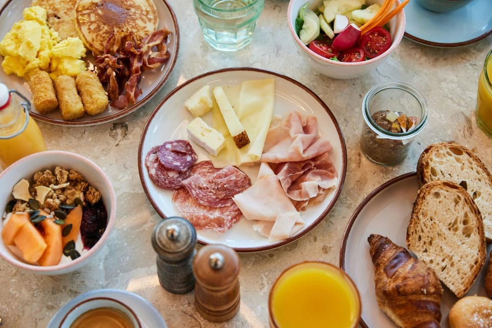 Buffet breakfast