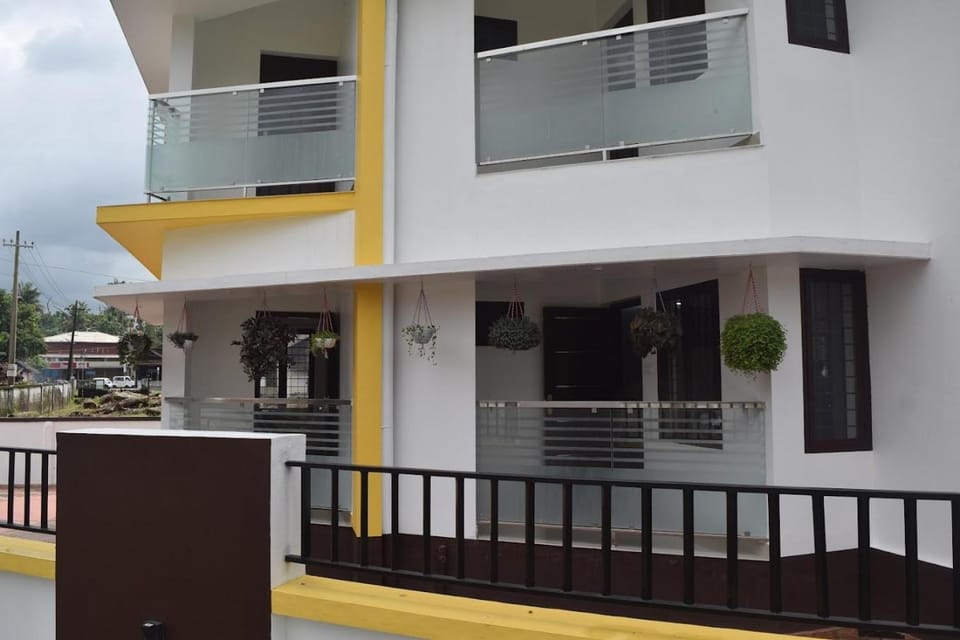 Property building, Balcony/Terrace