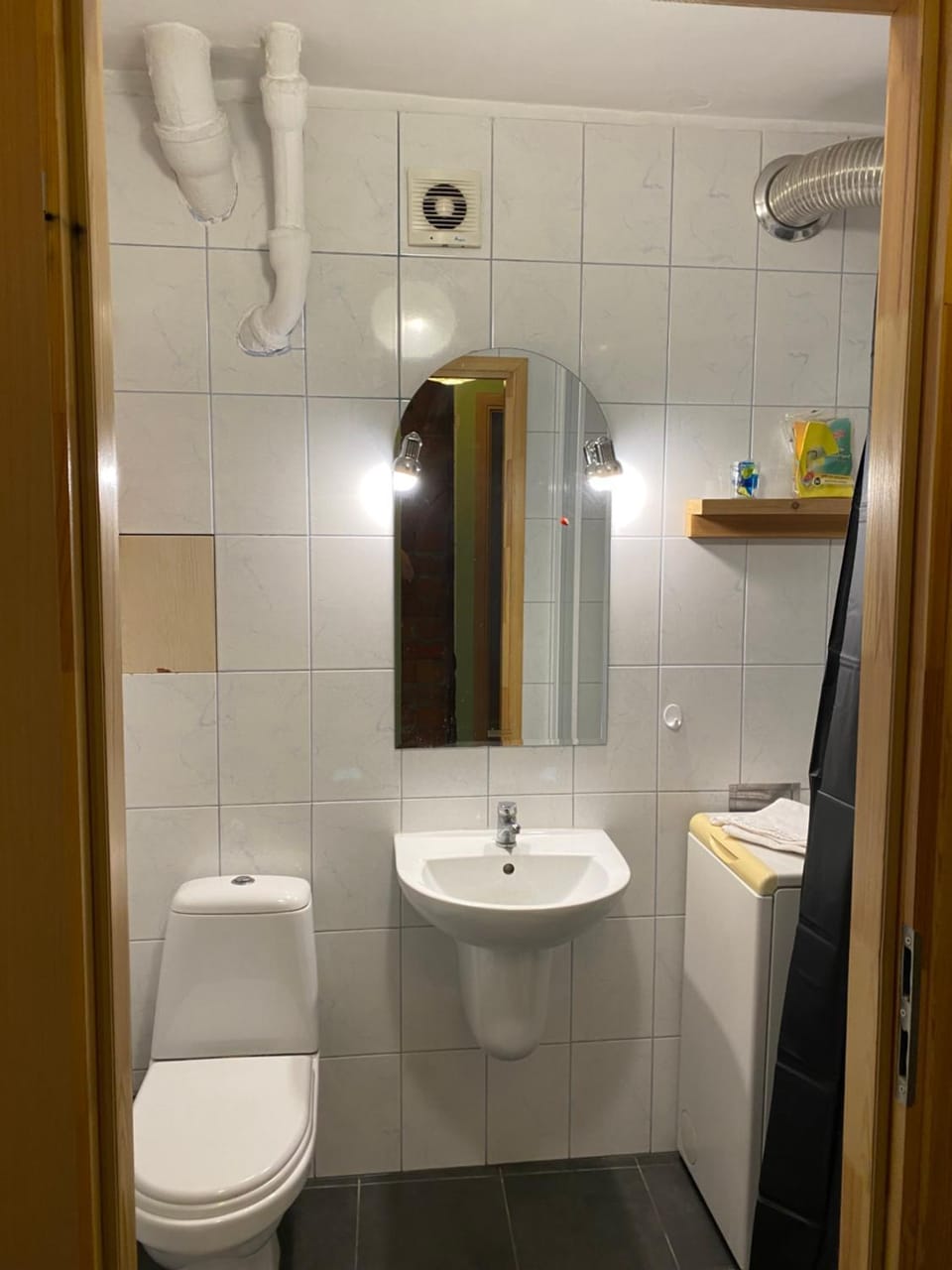 Małe mieszkanie w centrum miasta Bezpłatny parking Apartment in Poland