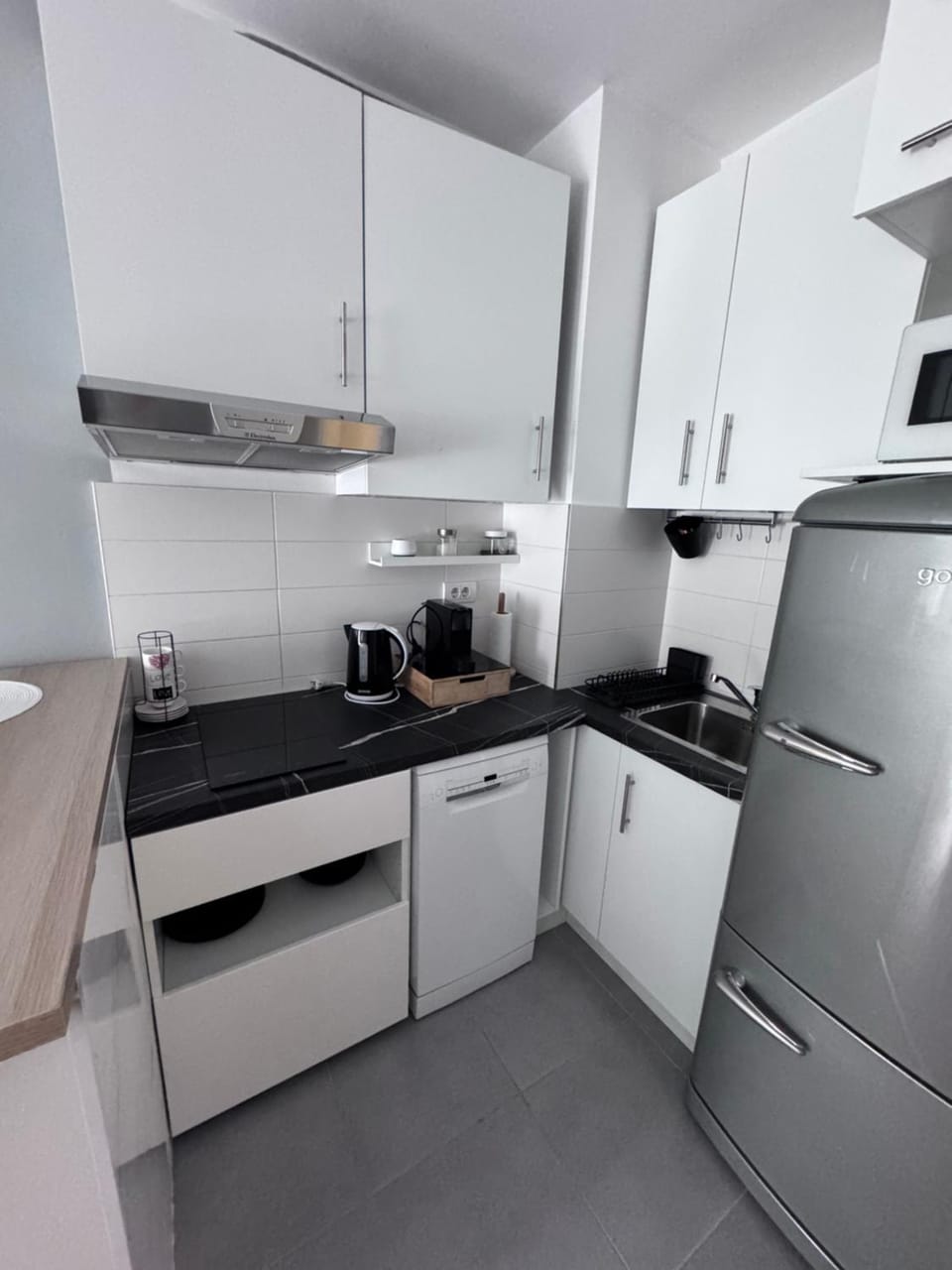 Kitchen or kitchenette