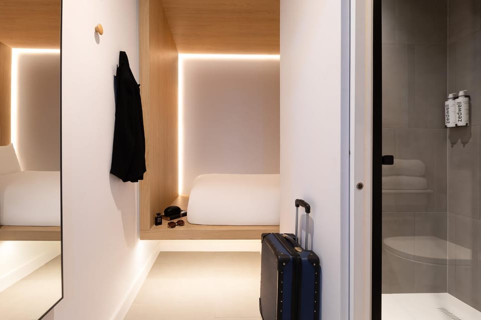 Bed, Bathroom, Bedroom