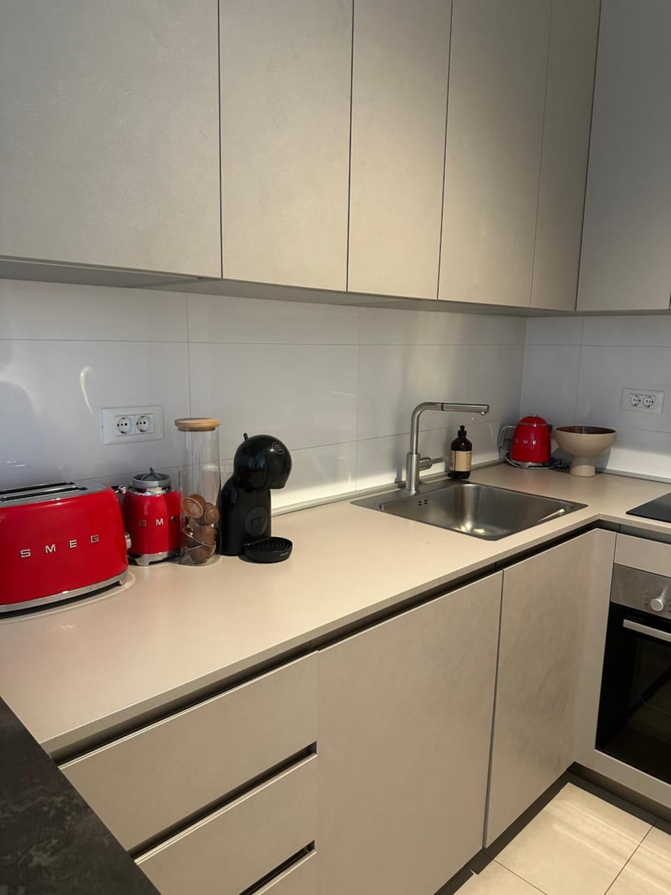 Žnjan beachfront luxury beautiful new apartment with garden jacuzzi and sauna Apartment in Split
