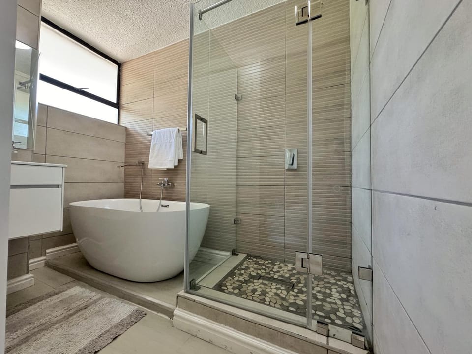 Shower, Bathroom, Bath