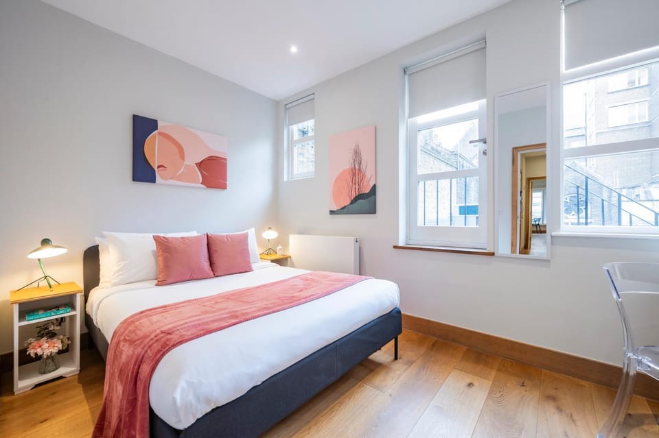 Welcome London Savoy Strand Apartment in City of Westminster