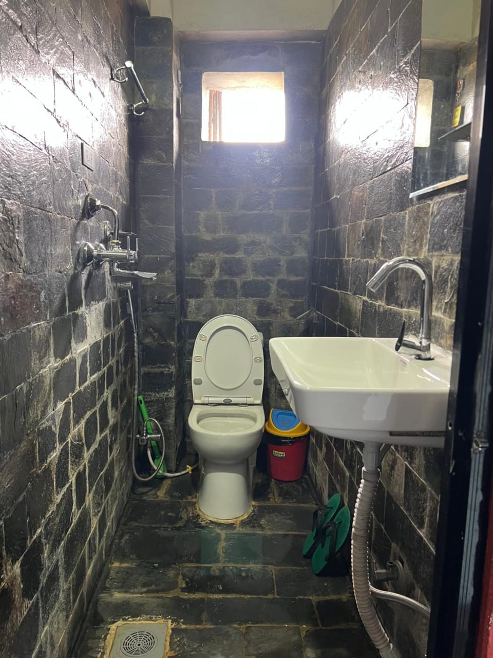 Bandipur Samira Homestay & Mountain View Restaurant Bed and Breakfast in Bagmati Province, Nepal