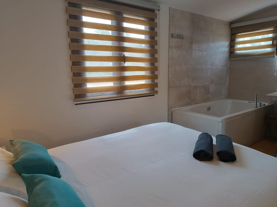 Casas Natura Suites Graus House in Catalonia