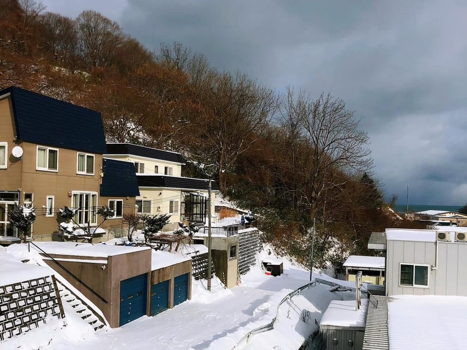 Property building, Winter