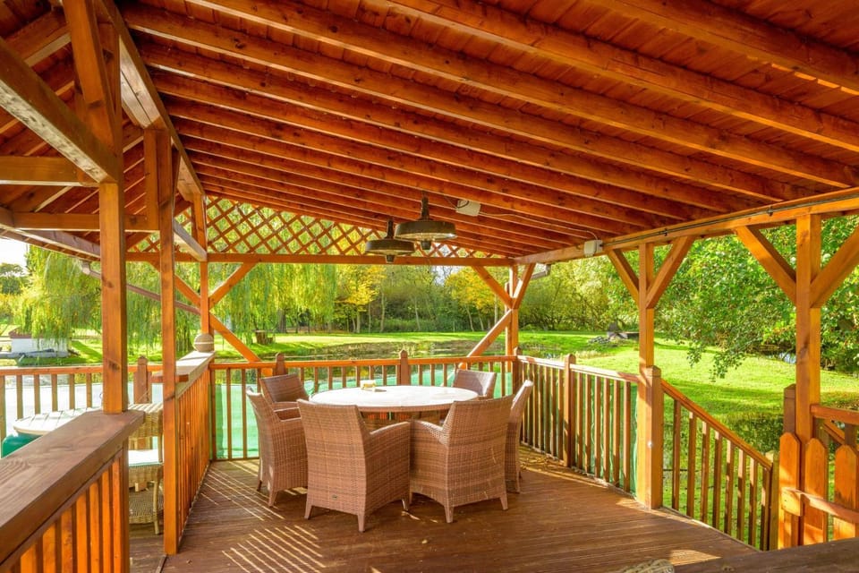 Patio, Garden, View (from property/room), Balcony/Terrace, Balcony/Terrace, Dining area, Garden view