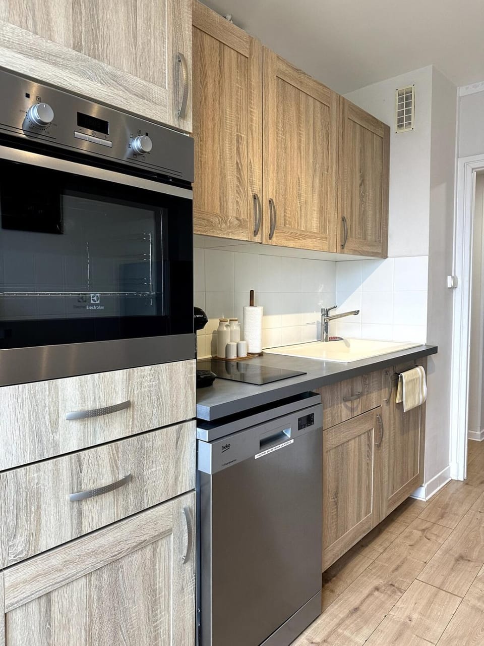 dishwasher, oven, stove, toaster