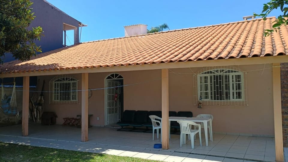 Casa Espaçosa a 200m da praia House in Florianopolis