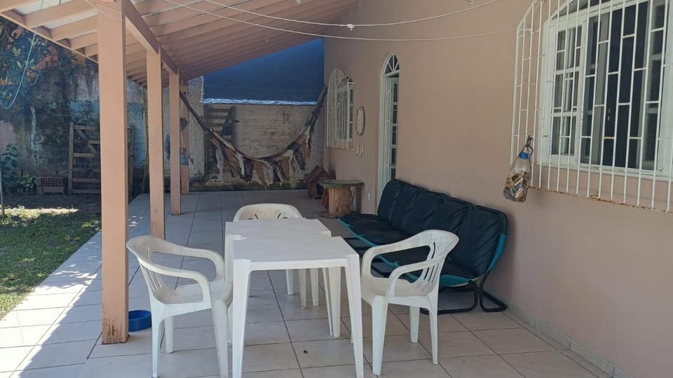 Casa Espaçosa a 200m da praia House in Florianopolis