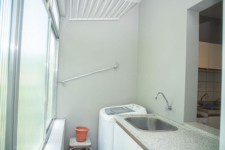 Apto Próx. ao Shopping Praia de Belas RS BZ1097 Apartment in Porto Alegre