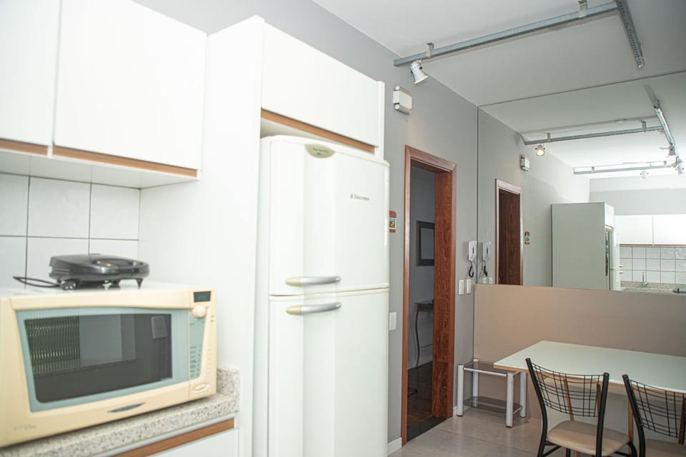 Apto Próx. ao Shopping Praia de Belas RS BZ1097 Apartment in Porto Alegre