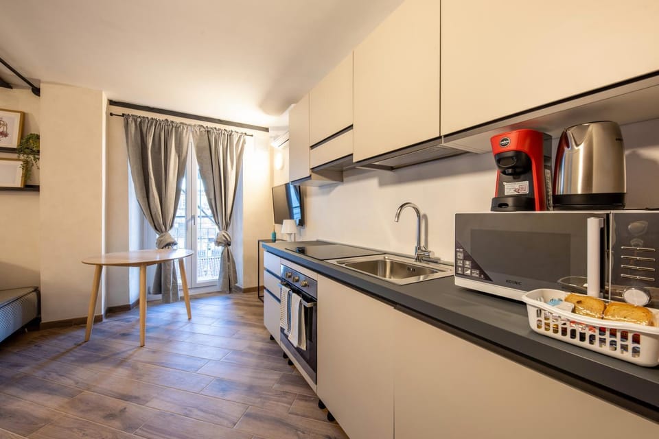 Kitchen or kitchenette, stove