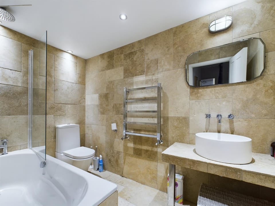Shower, Toilet, Bathroom, Bath, towels