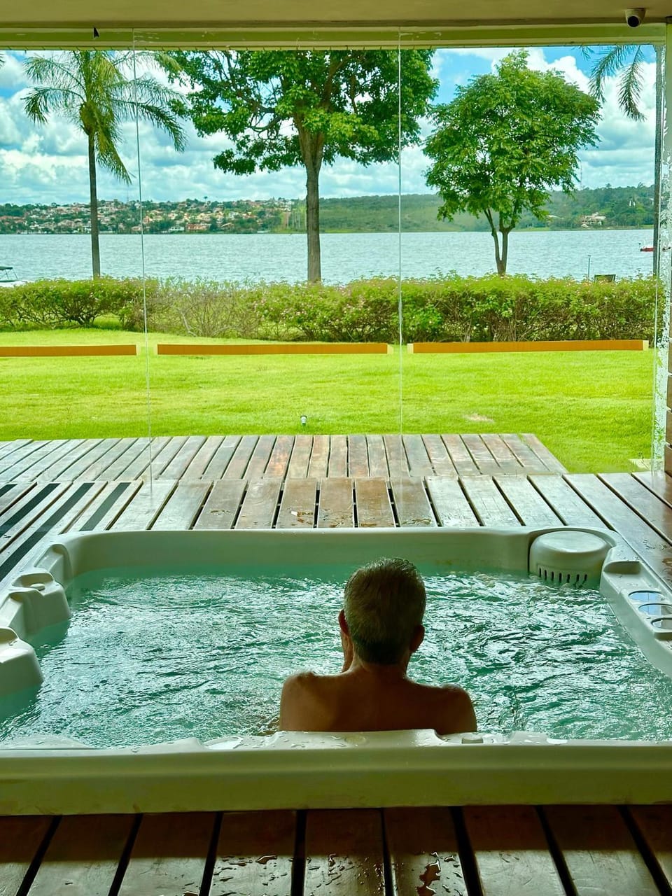 Hot Tub, Spa and wellness centre/facilities, Lake view