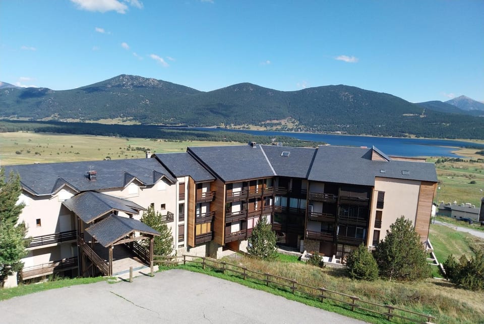 Property building, Natural landscape