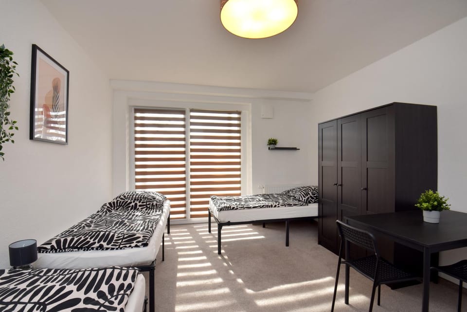 Bed, Bedroom, wardrobe