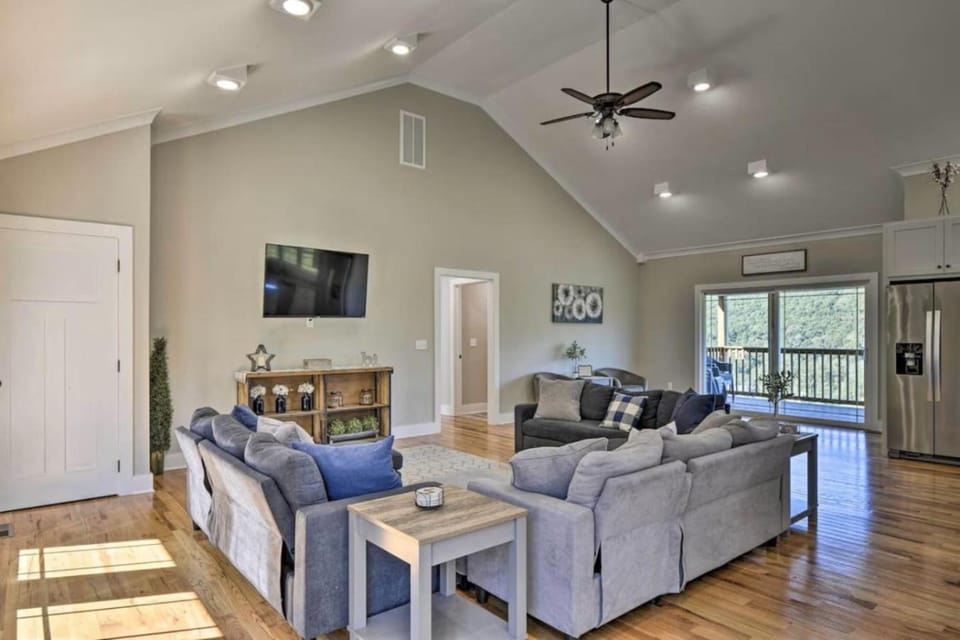 Hillside View on Tanglewood House in Alabama
